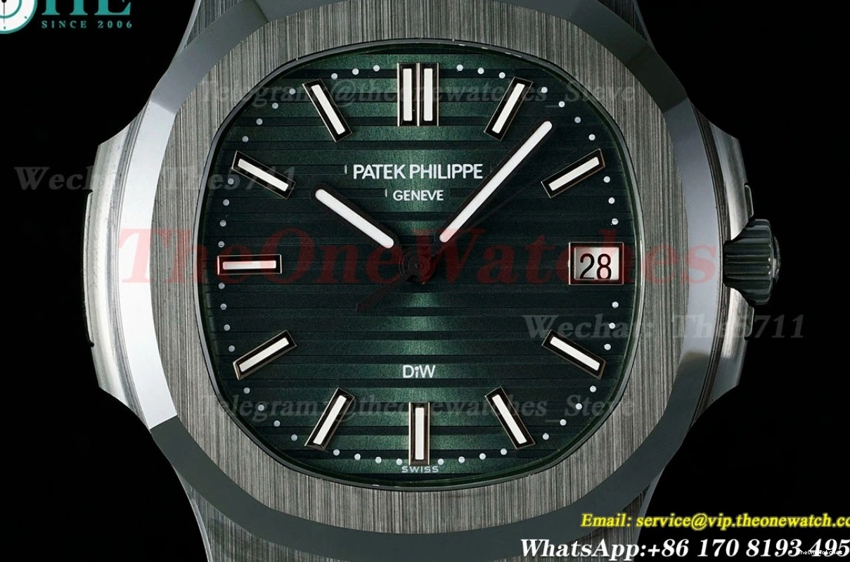 5711 AMGF RU MY9015 Green Nautilus AET Cer Dial 40mm Textured 0409
